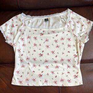 NWOT SHEIN Cream Floral Lace Blouse
